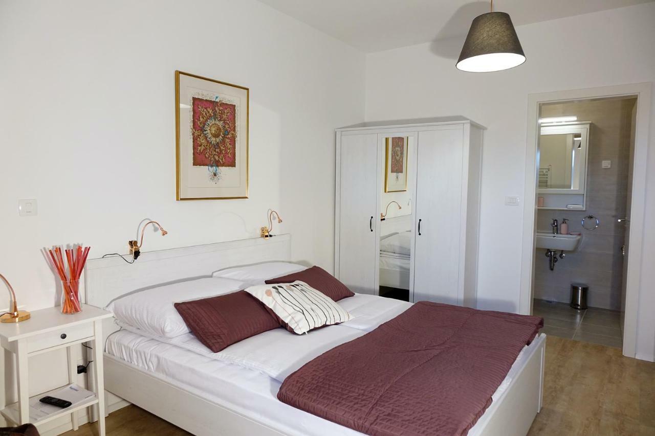 Central Apartments With Parking Λιουμπλιάνα Εξωτερικό φωτογραφία