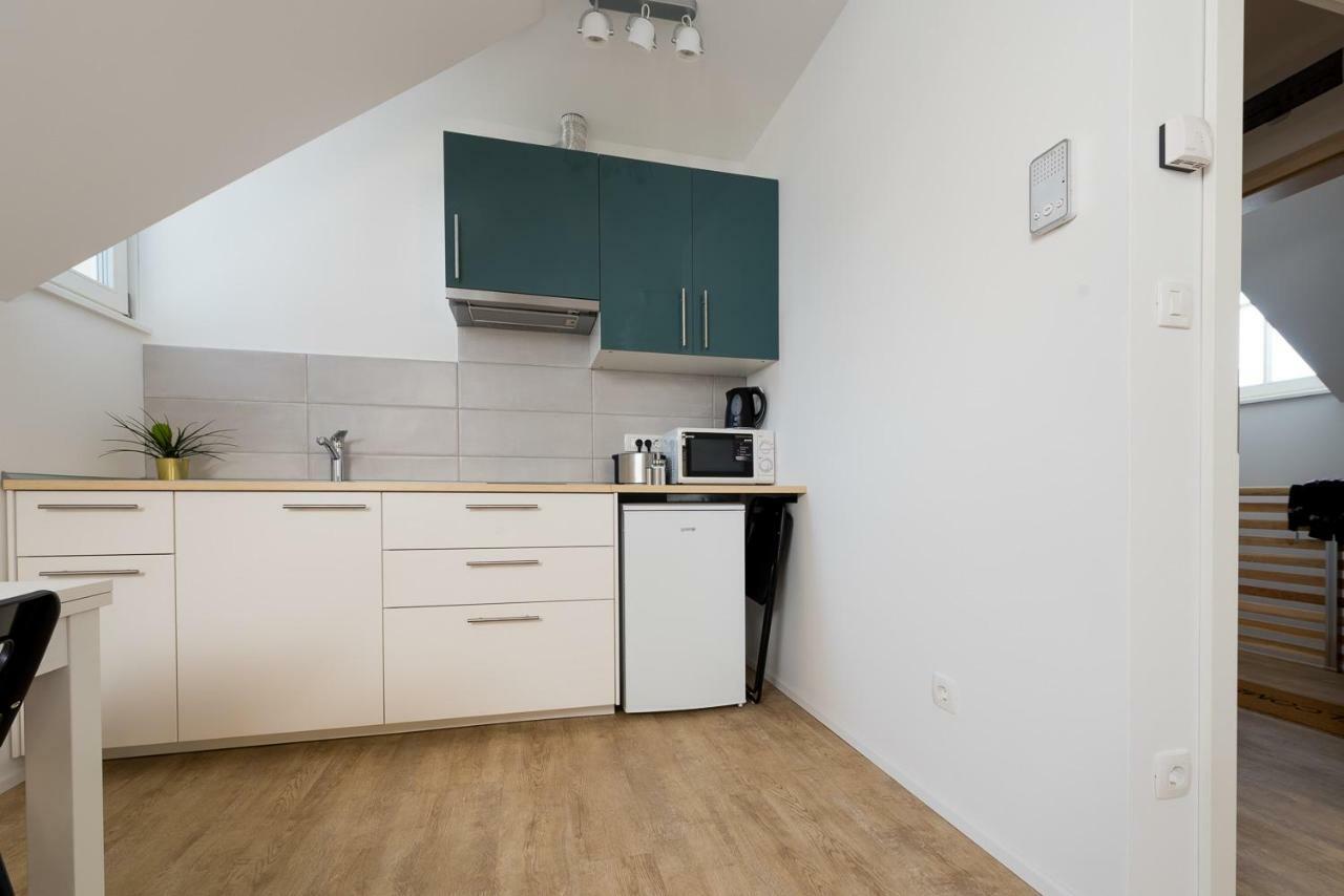 Central Apartments With Parking Λιουμπλιάνα Εξωτερικό φωτογραφία